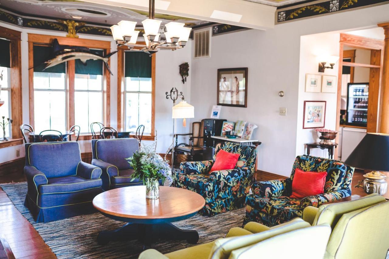 Bed & Breakfast Roanoke Island
